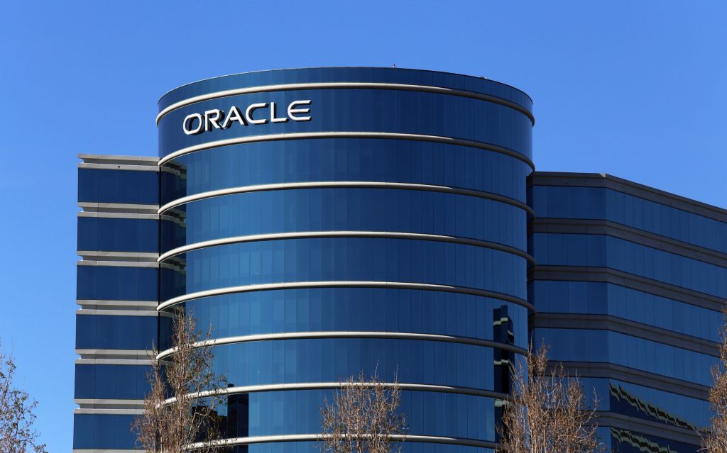 oracle-unveils-ai-voice-for-the-enterprise-cxo-insight-middle-east